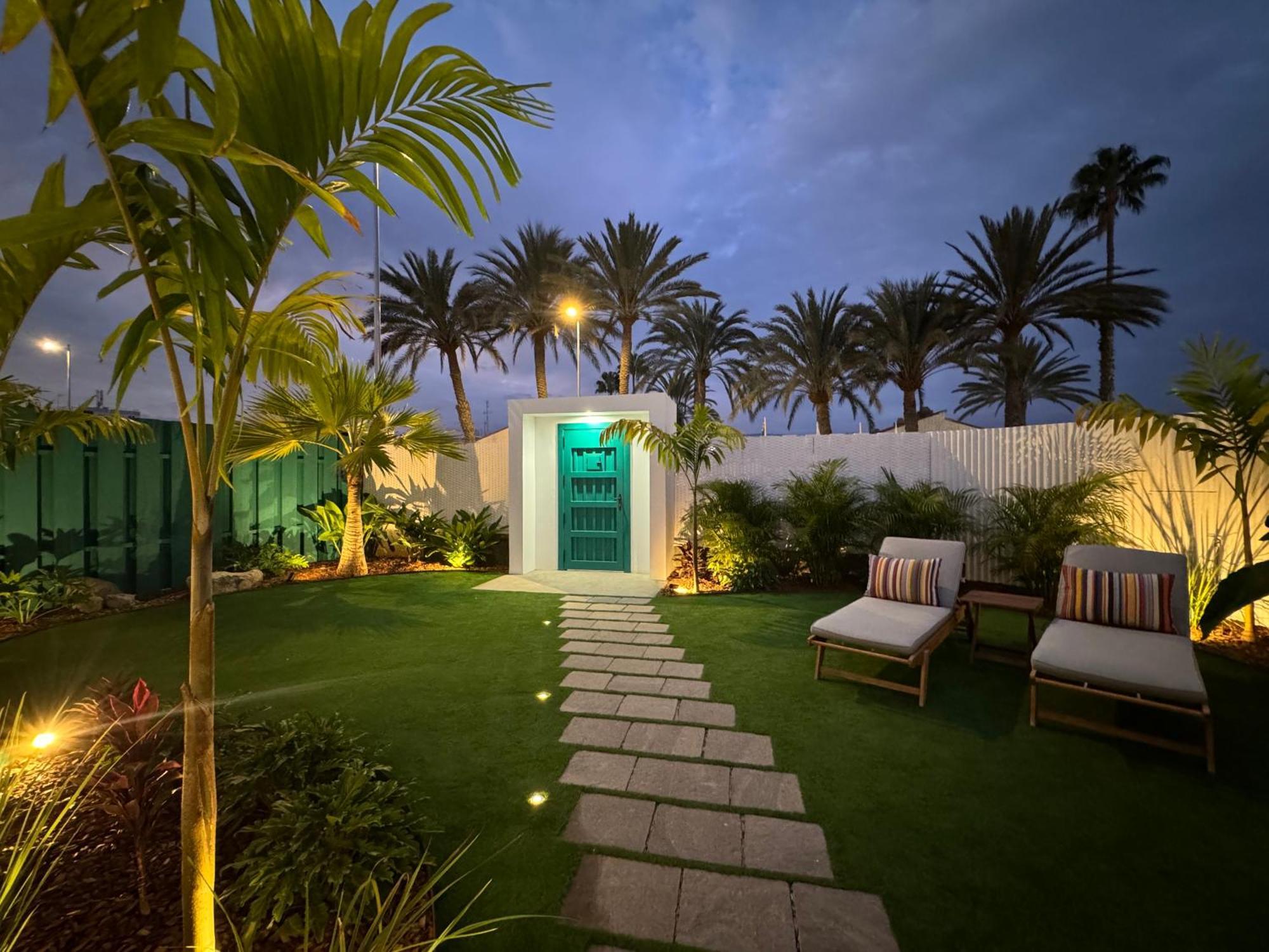 Miami Queens Villa With Private Pool By Tenpropertiesgc San Bartolomé エクステリア 写真