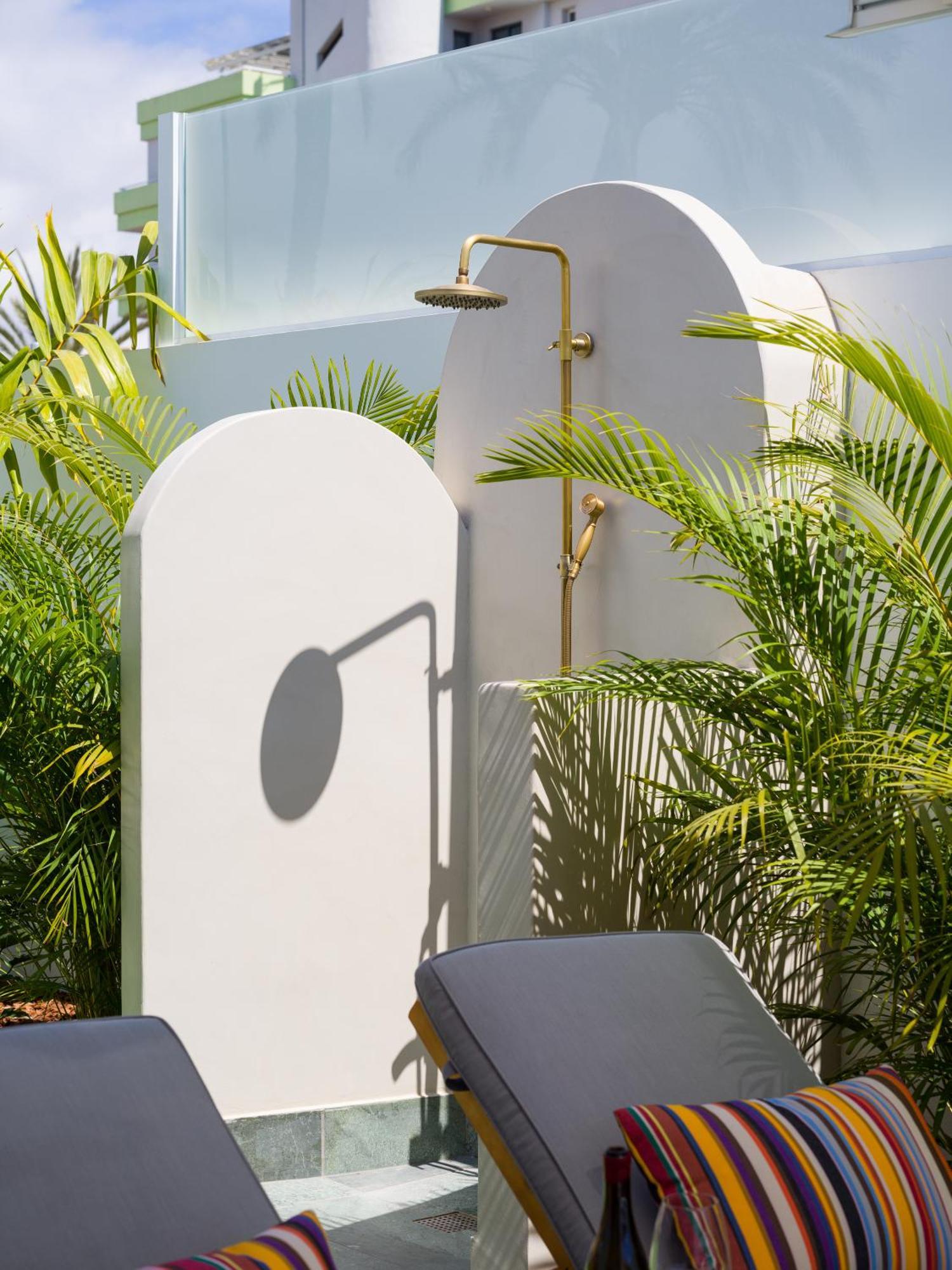 Miami Queens Villa With Private Pool By Tenpropertiesgc San Bartolomé エクステリア 写真