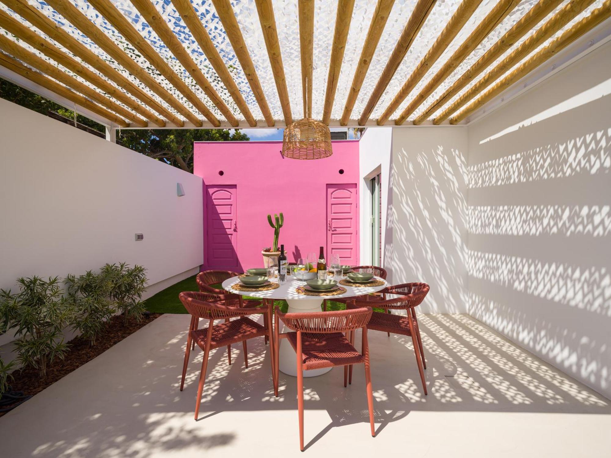 Miami Queens Villa With Private Pool By Tenpropertiesgc San Bartolomé エクステリア 写真